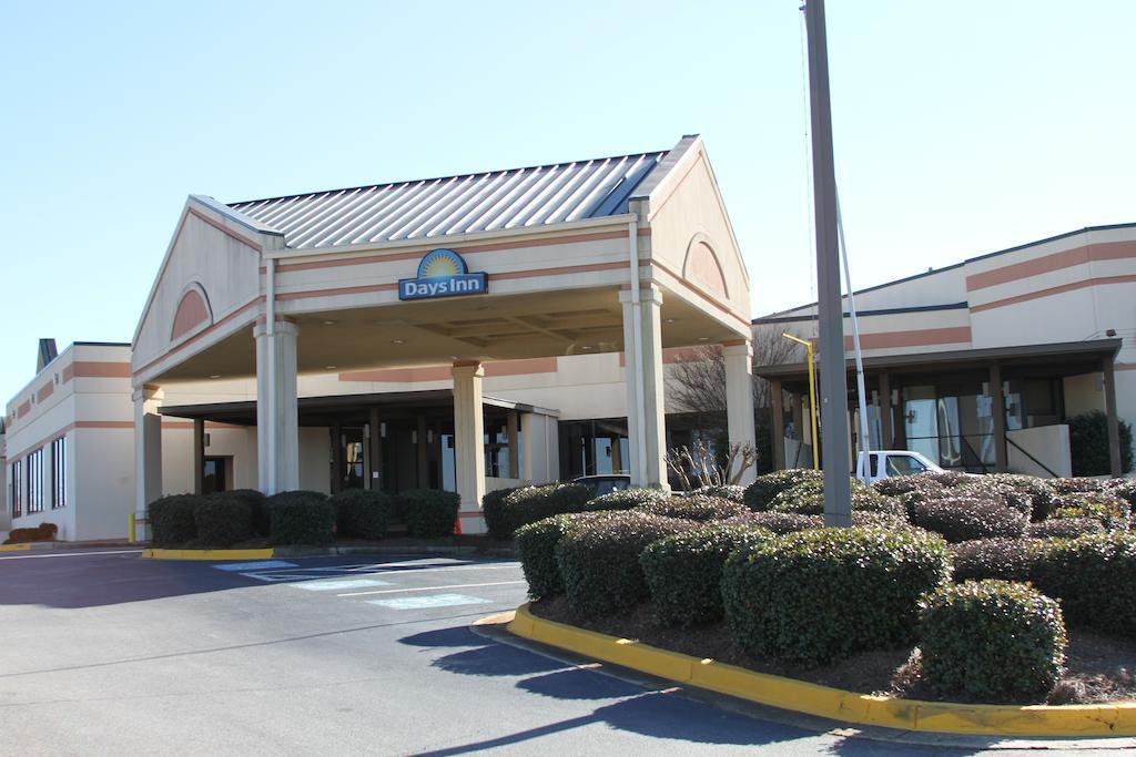 Days Inn By Wyndham Macon I-75 North Exterior foto
